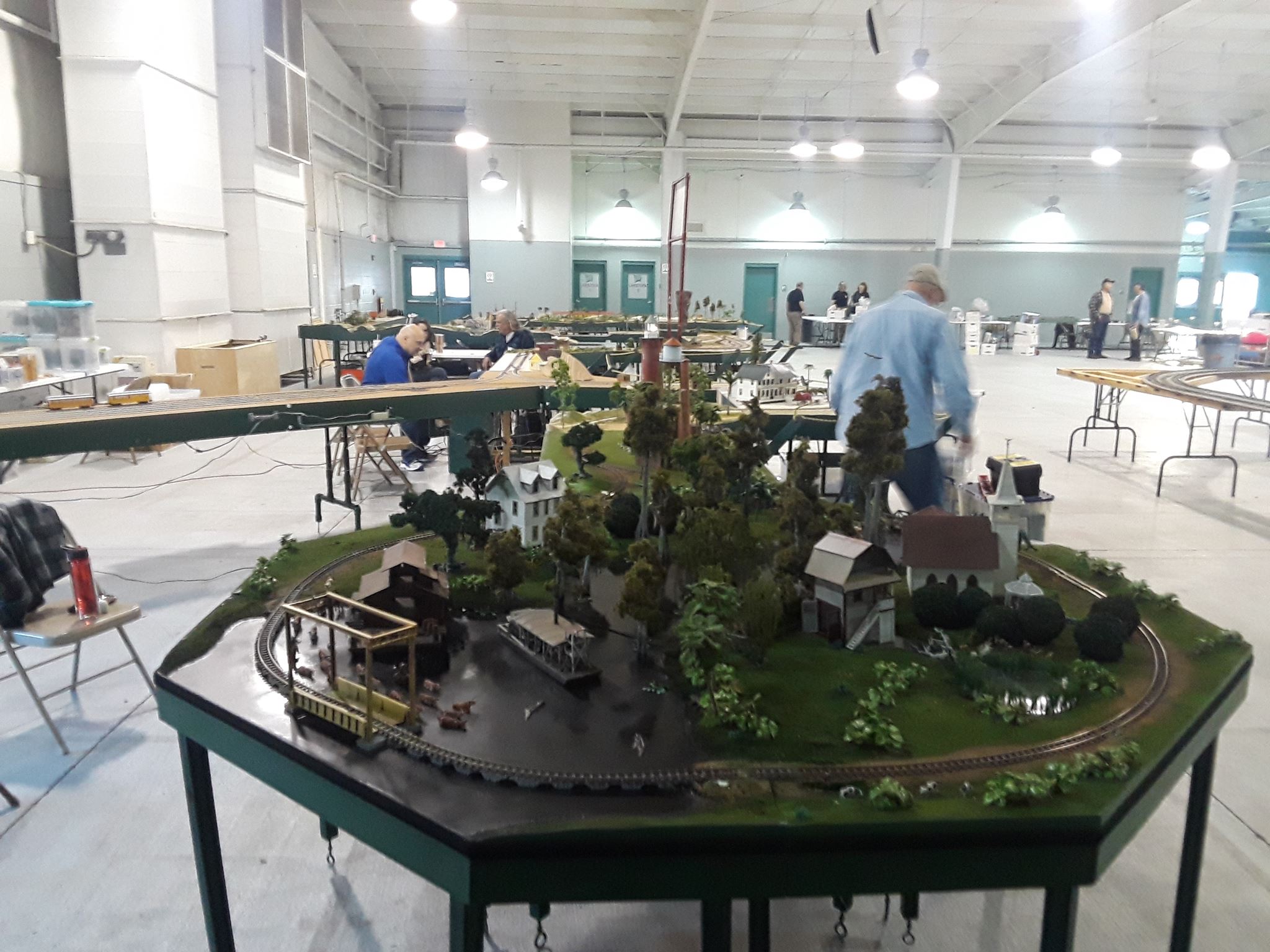 Same layout from the other end.